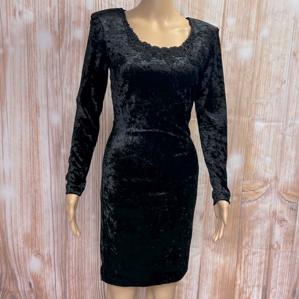 All That Jazz Vintage 90's Crushed Velvet Long
Sleeve Dress